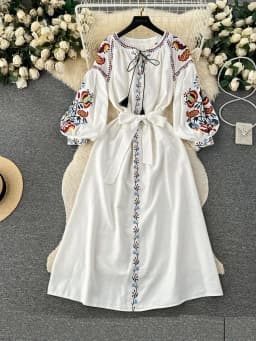 Women Spring Autumn Dress Vintage Ethnic Style Lantern Long Sleeve Embroidered Round Neck Slim A-line Cotton Linen Dress D4930