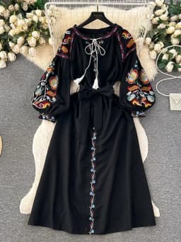 Women Spring Autumn Dress Vintage Ethnic Style Lantern Long Sleeve Embroidered Round Neck Slim A-line Cotton Linen Dress D4930