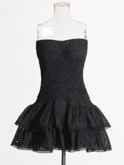TWOTWINSTYLE Patchwork Folds Casual Dresses For Women Strapless Sleeveless High Waist Hollow Out Elegant Slimming Dress Female