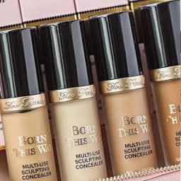 Too Faced Makeup Born Super Coverage Multi-Use Concealer with Hyaluronic Acid Retouches Wide Range Of Flawless Shades 13.5ml
