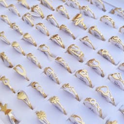 100 Pieces Stainless Steel Engraved Rings for Men and Women Fashion Charm Jewelry Gift Hollow Flower Finger Rings Wholesale Lots