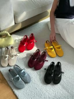 Summer Cosy Mesh Heels Women Flat Shoes Designer Fashion Round Toe Buckle Strap Casual Outdoor Dress Sandals