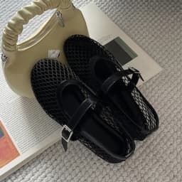 Summer Cosy Mesh Heels Women Flat Shoes Designer Fashion Round Toe Buckle Strap Casual Outdoor Dress Sandals