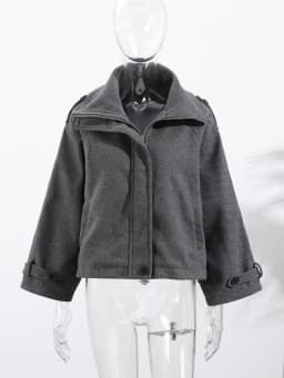 Fashion Oversize Lapel Suit Jacket Women Casual Single Button Pockets Female Coat 2025 Summer New Half Sleeve Jackets Streetwear