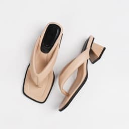 2026 Summer New Square Toe Sandals for Women's Outdoor Wear Niche Style for Lazy People High-heeled Flip Flops Women
