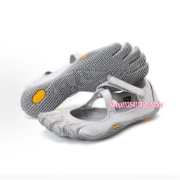 2026 Vibram five-finger shoes women's indoor yoga Pilates barefoot comprehensive training non-slip fitness shoes Fast shipping