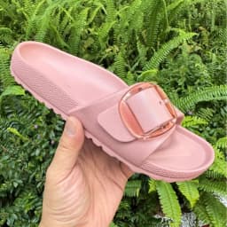 Summer Fashion Women's Flat Sandals with One Strap, EVA Large Buckle Flat Sandals, Versatile Outdoor Beach Shoes