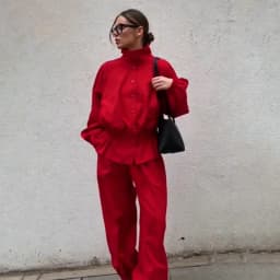 Casual Sporty Jacket Red Collar Closure Ruffled Pleated Tighten Waist Relax Coat 2026 NEW Autumn Fashion Street Women's Jackets