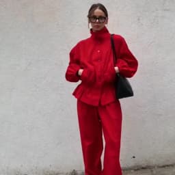 Casual Sporty Jacket Red Collar Closure Ruffled Pleated Tighten Waist Relax Coat 2026 NEW Autumn Fashion Street Women's Jackets