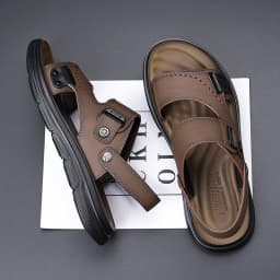 Men's Adjustable Strap Sandals with Dual Buckle Closure for Casual Summer Wear, Lightweight Comfortable Design with Stitched Det