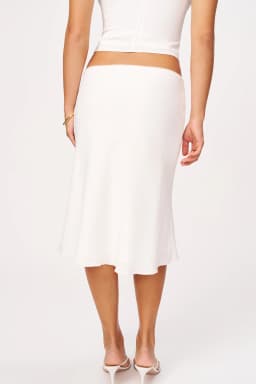Guz Low-Waist Mini Skirt with Small Bow and Lace Trim, Drapey Satin Fishtail Mid-Length Bodycon Midi Skirt, Black and White Solid Color A-Line Skirt, Minimalist High-End Lace Low-Waist Slim-Fit Skirt