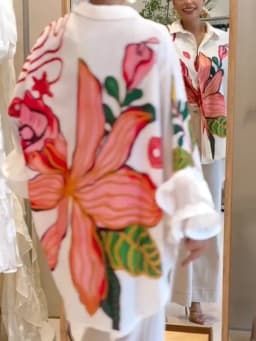 Yeezzi Women's Elegant Large Floral Printed High-Low Lapel Blouse 2026 Flared Sleeves Oversized Casual Office Party White Shirt