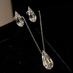 Bellux Copper Alloy Plated with K Gold White Water Drop Single 12 Carat Diamond Light Luxury Fashion Daily Earrings
