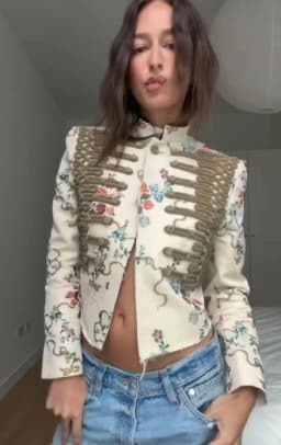Vintage Floral Printed Cropped Military Jacket Women Stand Neck Braid Embellished Short Coat Royal Style Outerwear Street Blazer