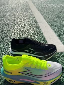Carbon Fiber Board Men's Marathon Chunta Breathable Women's lightweight and Comfortable Sports Shoes