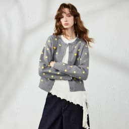 TOYOUTH Women Cardigan 2026 Autumn New Vintage Polka Dot Fitted Shoulder 3D Pom‑pom Knit Tops