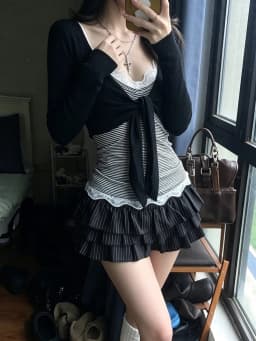 Genayooa Y2k Japanese Two Pieces Tops Women Long Sleeve Slim Lace Up Smock+ Striped Camis Tops American Retro Vintage Tops Tee