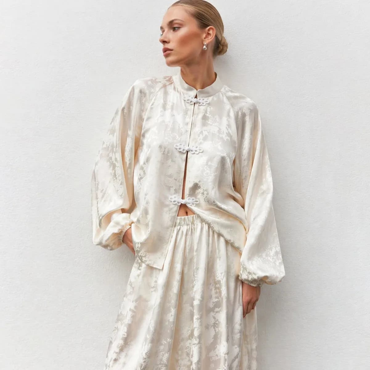 IG 2026 Women's New Chinese Two Piece Co Ord, Mandarin Stand Collar Frog Button Lantern Sleeve Short Jacket & Elastic Waist