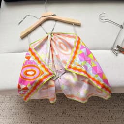 Classic Design Women's Red Halter Tops with Designer Signature Letter Logo Luxury Brand Lady Sexy Sleeveless T-shirts Camis