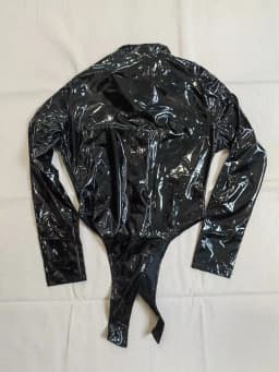 M-4XL Long Sleeve Wet Look PVC Catsuit Shiny PU Leather Bodysuit Tights High Cut Body Teddies Cosplay Tshirt Top Leotard Unitard