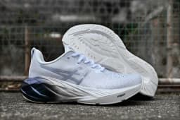 2026 New Men Women Comfortable Runner Shoes Unisex Breathable Ultralight Outdoor Running Casual Sneakers Fashion Shoes