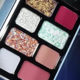 Cheeryep Qianyan Eyeshadow Palette, Multi-Finish & Anti-Fallout Formula, Silky Application, Neutral Base Tones, Professional-Gra