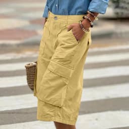 Cargo Shorts Women Multi Pocket Wide Leg Capri Pants Mid Waist Loose Fit Woven Summer Casual Outdoor Bermuda 3/4 Length Trousers