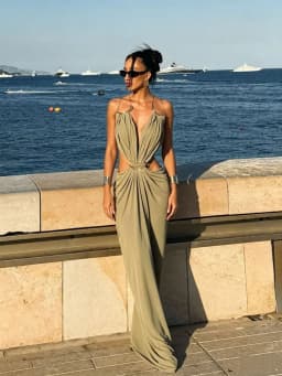Elegant Deep V Spaghetti Strap Maxi Dress Women Metal Ring Cut Out Waist Ruched Backless Buckle Dinner Gown Party Holiday Outfit