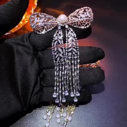 Exquisite Micro-inlaid Zircon Long Tassel Bow Brooches for Women Luxury Designer Broche Pin Clothes Fashionable Accessories
