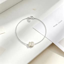 Cute Bear Bangle Bracelet Dainty Wrist Jewelry Versatile Accessory for All Outfits, Ideal Gift for Women Girls Daily Party Occasions