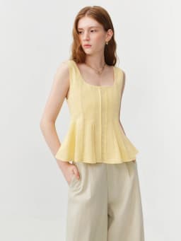 FSLE 2026 Summer Women's Red Lace Sleeveless Blouse with Waist-Defining Fit for Beach Vacations and Summer Getaways