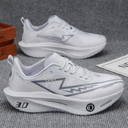Men's Casual Sports Shoes, Soft-Soled Road Running Shoes, Lightweight, Breathable, Non-Slip, Wear-Resistant, Trendy and Versatile Daily Jogging Sneakers