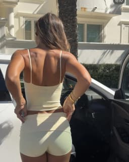 C-B V-Neck Halter Yoga Vest with Folded Waist, Nude-Feel Shorts & Leggings, Perfect for Gym Workouts, Women's Sportswear Set