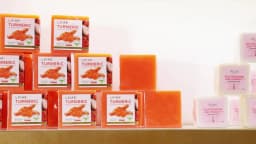LKIAE Organic Turmeric Soap, Handmade, Whitening, for All Skin Types, Remove Black Spots, Melanin, Acne, For Face, Body, 200g