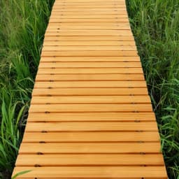 12ft Wooden Garden Pathway Roll – Outdoor Walkway Mat for Lawn Patio Backyard Roll Out Wood Stepping Stone Path