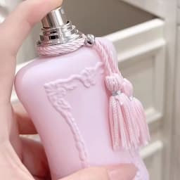 Delina perfume Elegant pink tassel bottle, delicate female fragrance, suitable for daily wear