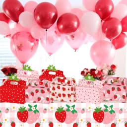 10/15/22pcs Strawberry Party Gift Boxes, Cute Fruit Gift Boxes, Folding Paper Candy Boxes, Suitable for Sweet Strawberry Birthday Parties/Baby Baptism Parties As Decoration Items