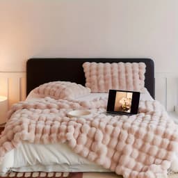 1 PC Faux Rabbit Fur ,Luxury Soft, Warm Bubble Blanket, | Cozy Throw for Bedroom, Guest Room, Living Room,4lb
