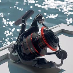 Fishing Reel - A Gear Ratio Rotary Reel That Can Withstand Up To 22 Lbs, Equipped With 5+1/7+1 Ball Bearings, And An Asymmetrical Rotary Reel Rotor Design.