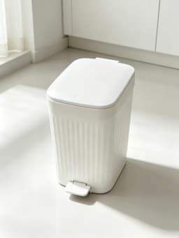 Foot Pedal Textured Trash Can, Odor Proof Waterproof Large Capacity with Lid