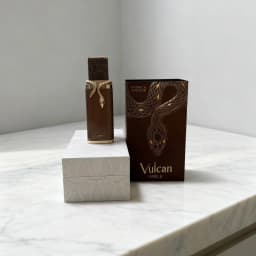 Fragrance World French Avenue Volcano Series (Volcano Sable). 100ML, Halloween and Christmas gifts. Suitable for giving to lover