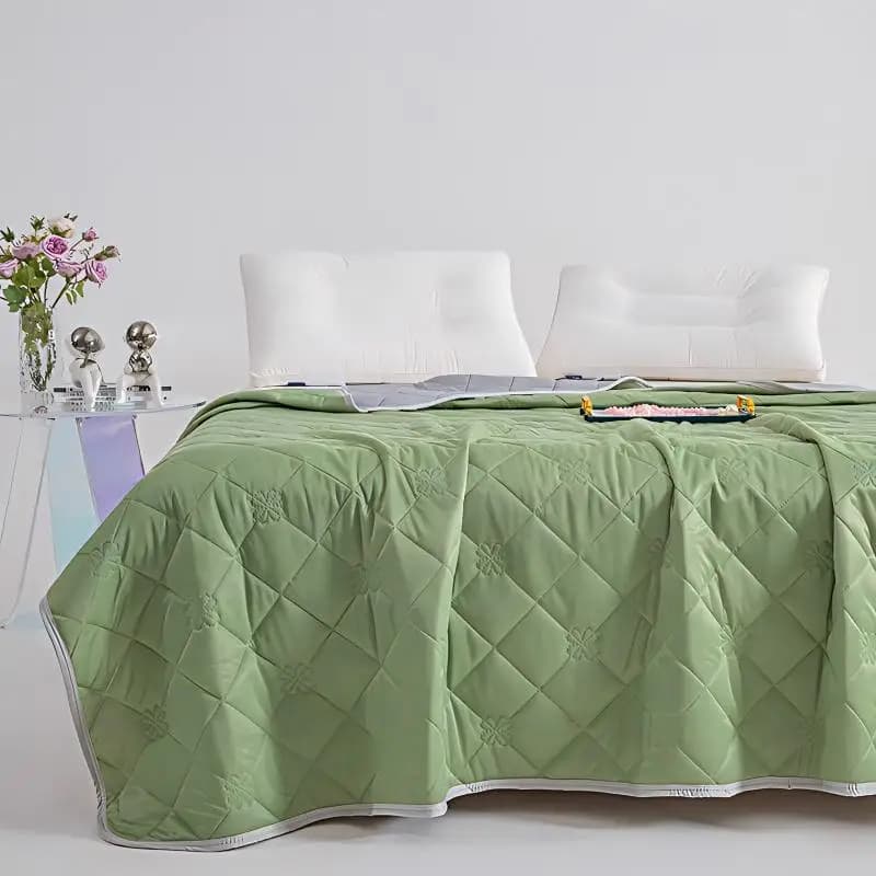 Queen Size Cooling Blanket - Breathable & Lightweight Cooling Comforter, Ice Silk Thin Quilt for Hot Weather & Airy Rooms