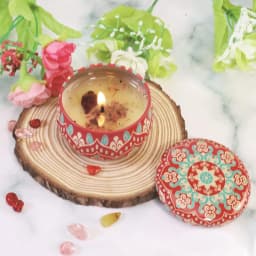 Ethnic Pattern Scented Candle in Tin, Decorative & Aromatherapy, Provides 30-40H Soft Glow, for Mood, Light & Freshening