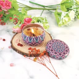 Ethnic Pattern Scented Candle in Tin, Decorative & Aromatherapy, Provides 30-40H Soft Glow, for Mood, Light & Freshening