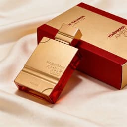 Al Haramain Amber Oud Ruby Edition, The red gold contrasting bottle body is as hot as a gemstone, and the sweet fragrance of berries and roses begins, light and long-lastin.g