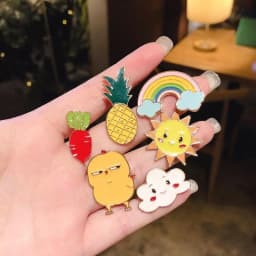 10/20/30/40/50Pcs Enamel Pin Badge Random Cute Animal Plant Metal Brooches Backpack Lapel Badges Women Kid Jewelry Accessories