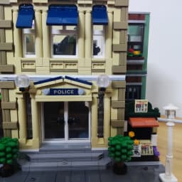 Creative Expert Street View Police Station Building Blocks Pet Store Model Assembly Sets Desk Decor Bricks Toys Gift For Adults