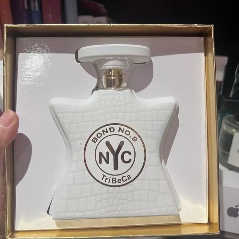 TriBeCa white white, versatile, milk scented perfume, cocoa, hazelnut, caramel, delicious, woody fragrance, high grade, neutral fragrance for the minority, suitable for the whole scene of commuting, dating and gathering, the first choice for gift giving