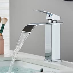 Bathroom Waterfall Basin Faucet Hot and Cold Water Washbasin Taps Single Handle Single Hole Mixers Tap