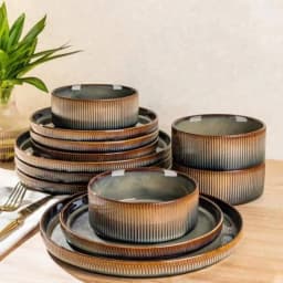 Ceramic Dinnerware For 4, 12-Piece Plates Bowls Set Lightweight Porcelain Dish Set, Scratch Resistant, Oven Microwave